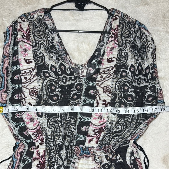 Oysho Chic Paisley Maxi Dress in Black and Pink - Picture 4 of 6